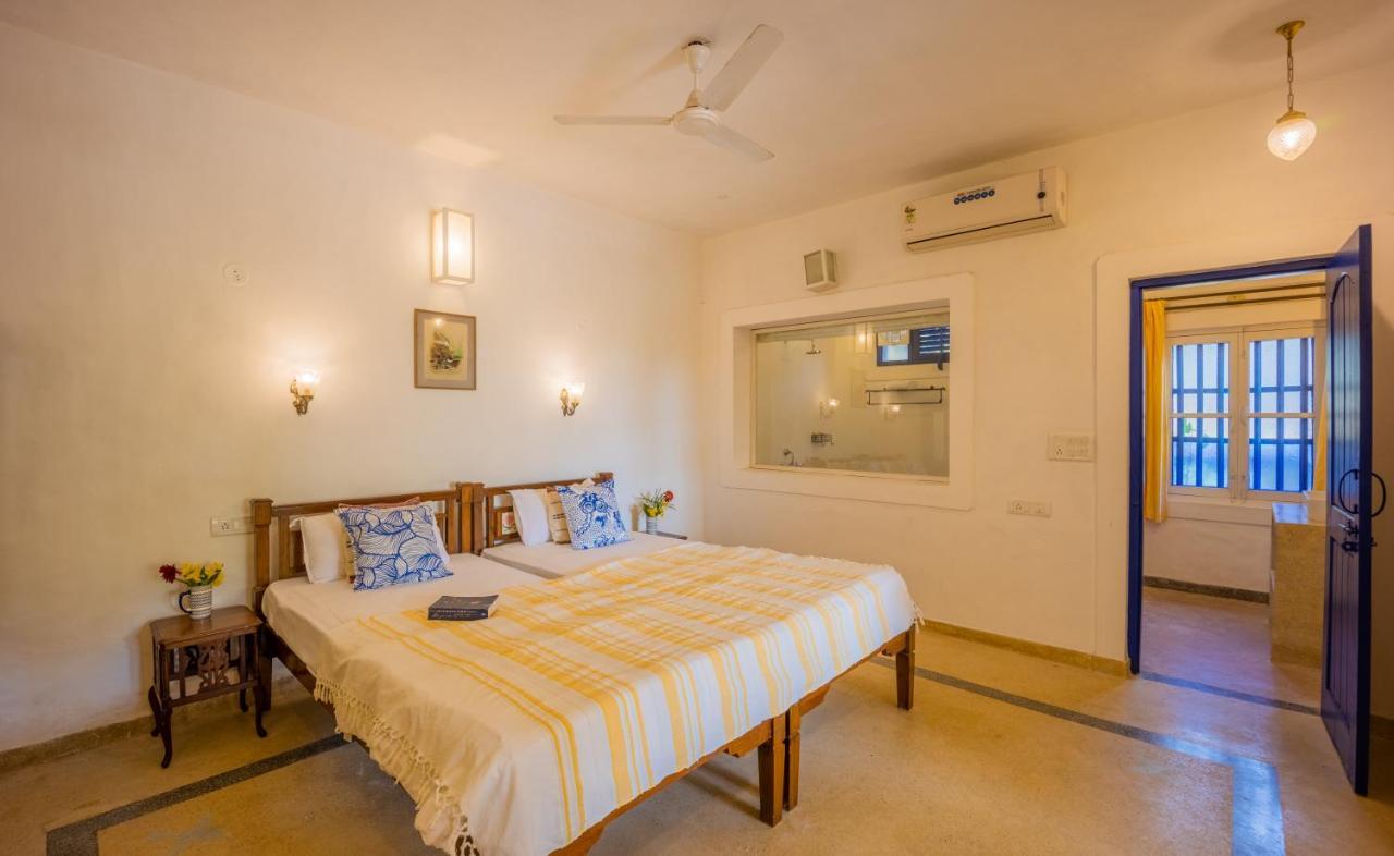 Wildflower Villas - All Villa Hotel, Family Run Candolim Bagian luar foto