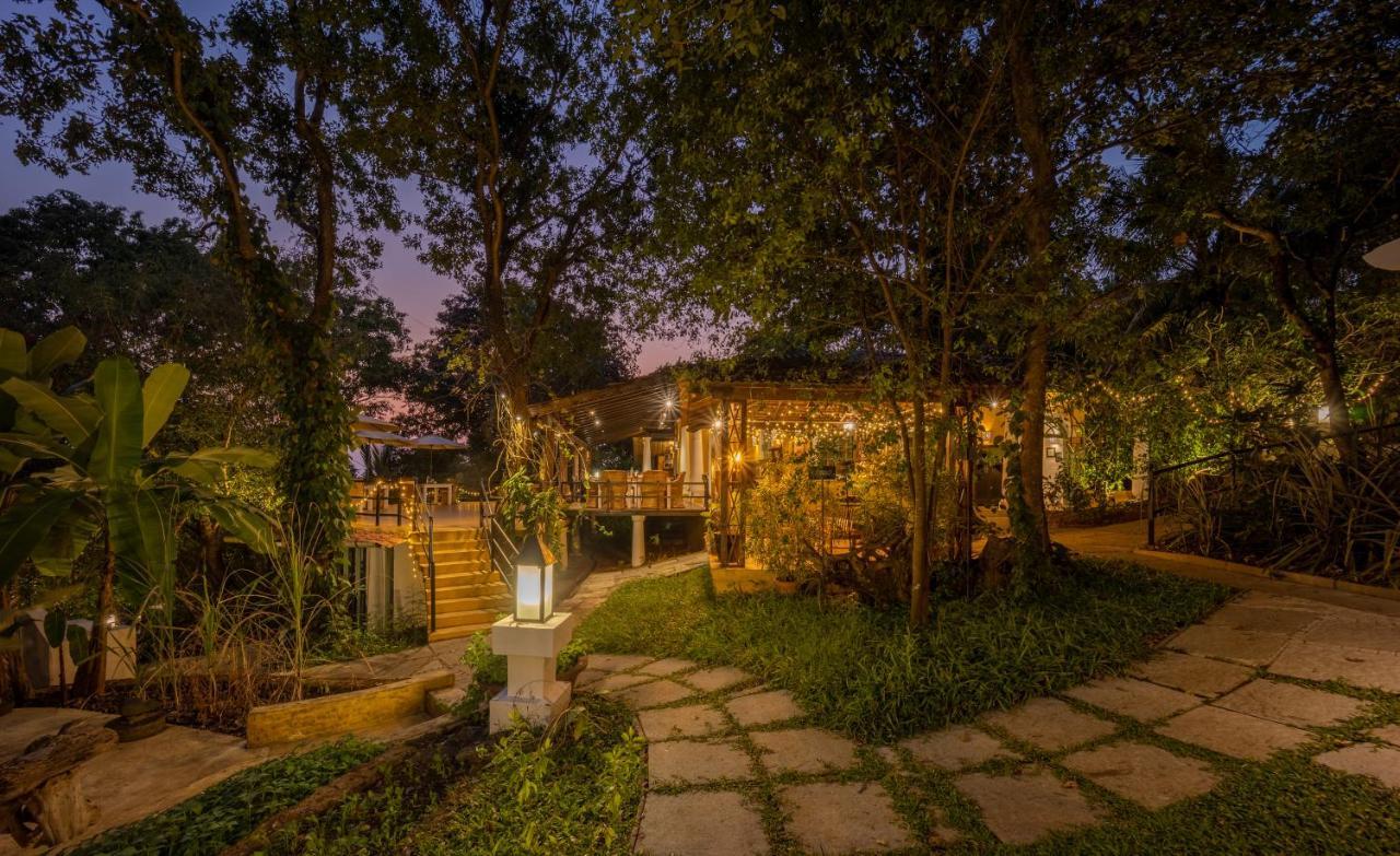Wildflower Villas - All Villa Hotel, Family Run Candolim Bagian luar foto