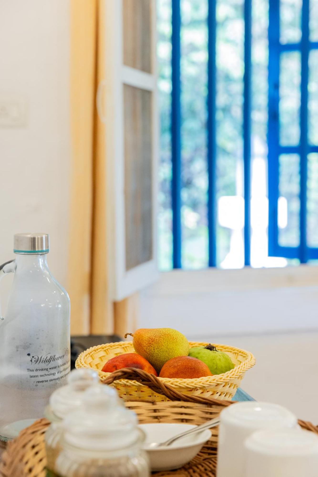 Wildflower Villas - All Villa Hotel, Family Run Candolim Bagian luar foto